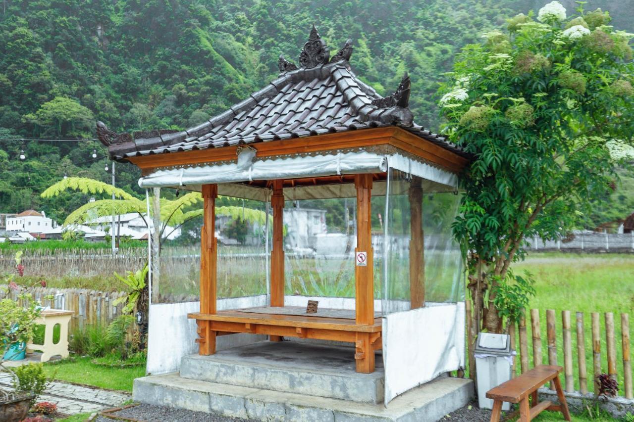 The Polumb Garden Bedugul Hotel ตาบานัน ภายนอก รูปภาพ