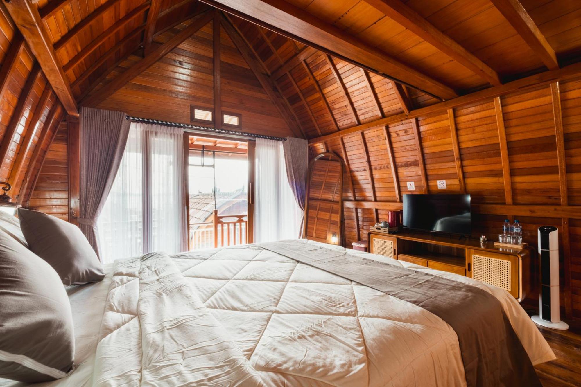 The Polumb Garden Bedugul Hotel ตาบานัน ภายนอก รูปภาพ