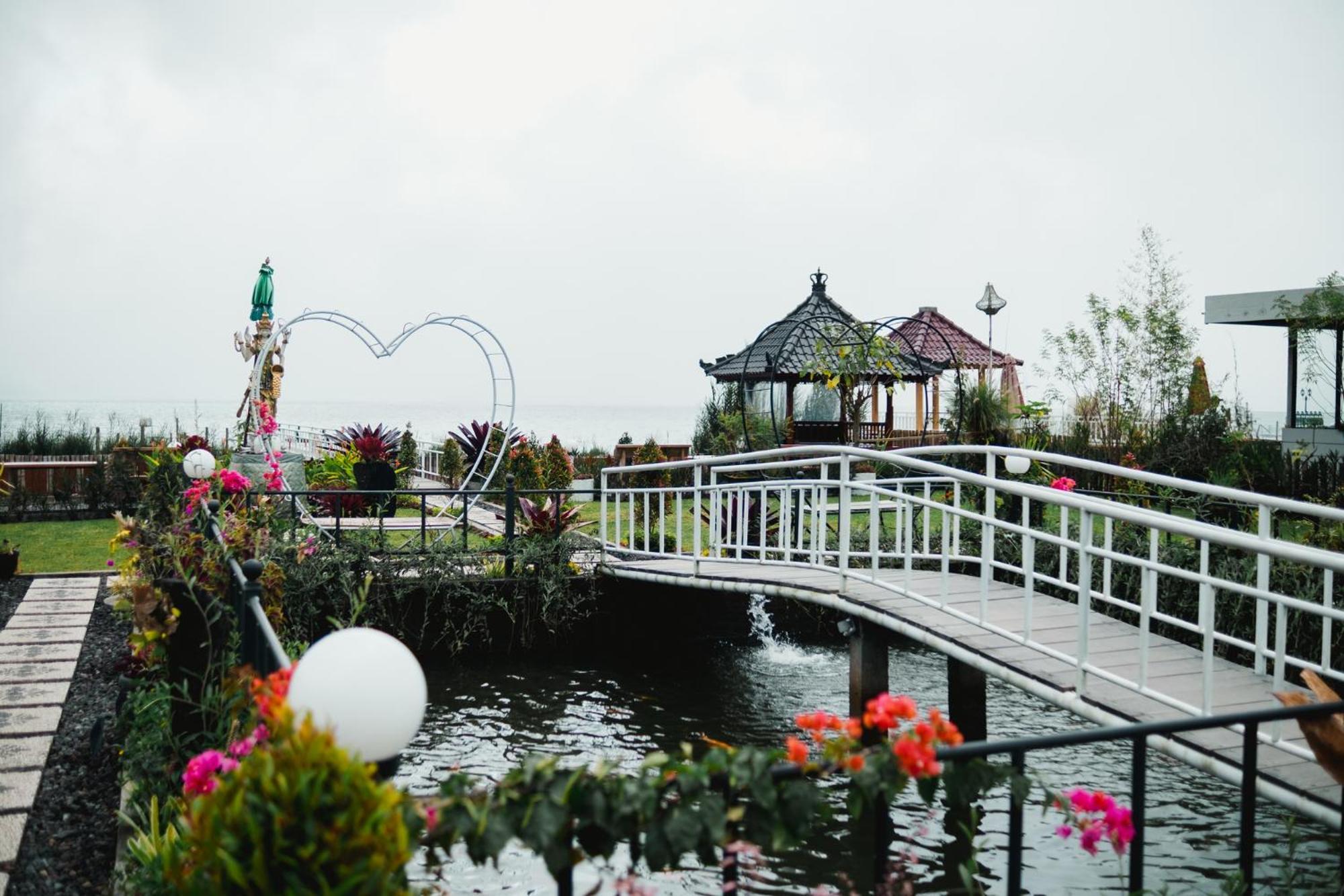 The Polumb Garden Bedugul Hotel ตาบานัน ภายนอก รูปภาพ