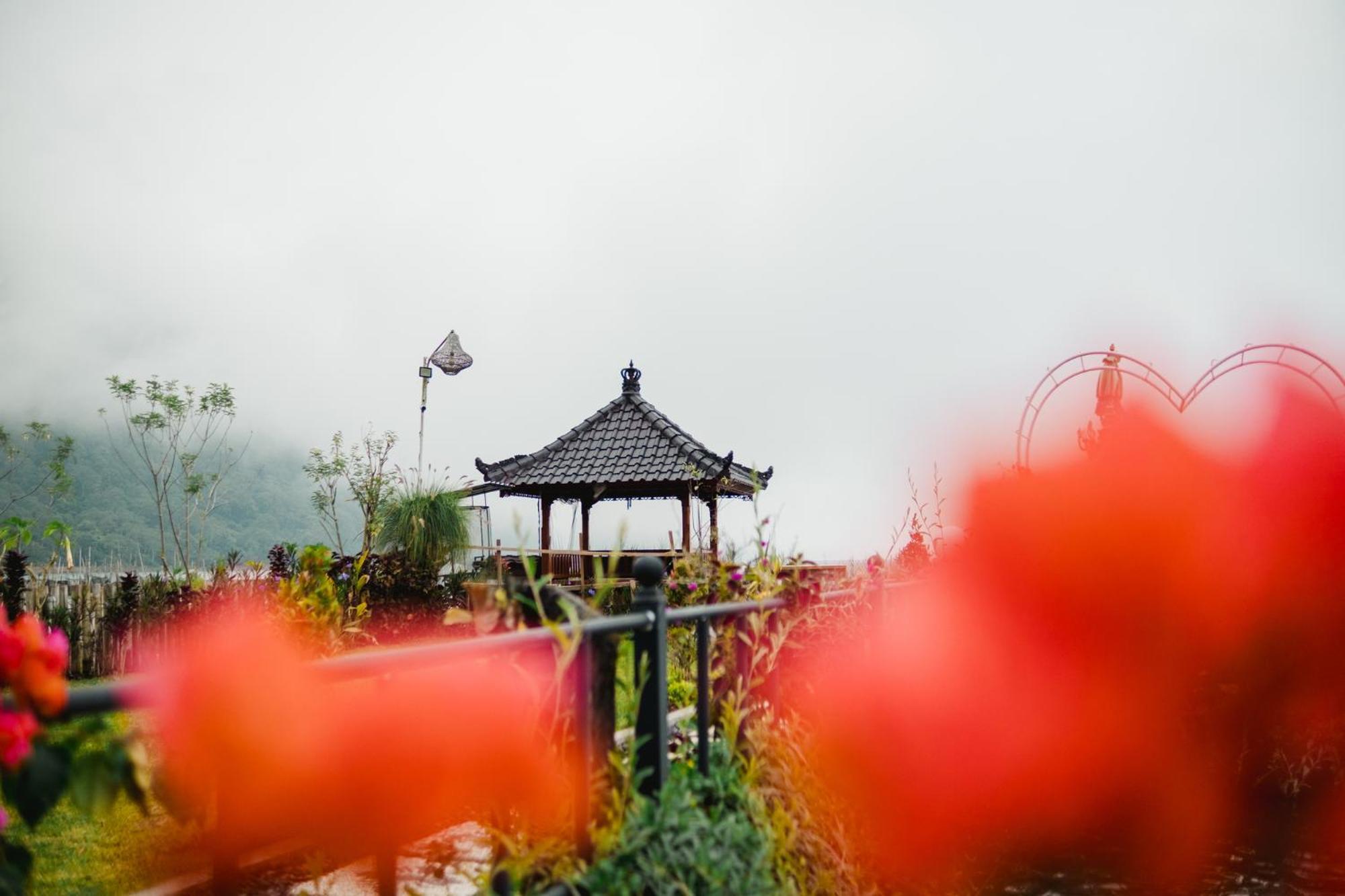 The Polumb Garden Bedugul Hotel ตาบานัน ภายนอก รูปภาพ