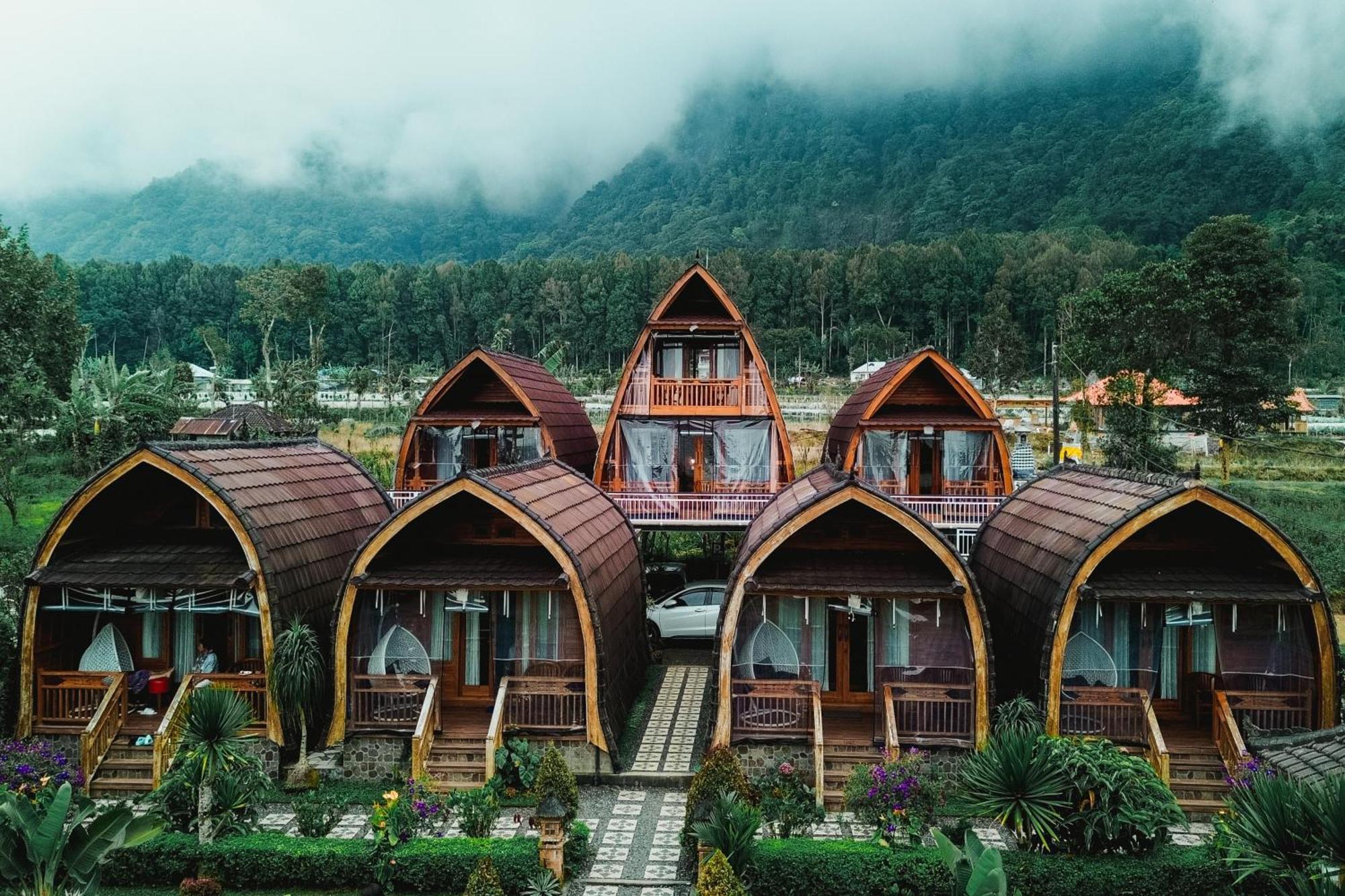 The Polumb Garden Bedugul Hotel ตาบานัน ภายนอก รูปภาพ
