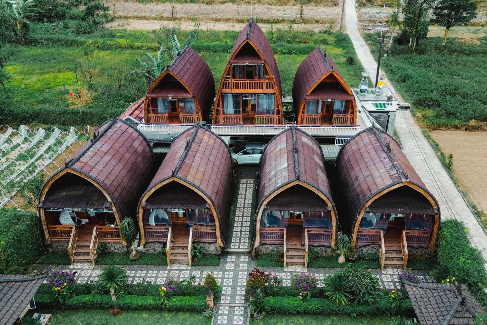 The Polumb Garden Bedugul Hotel ตาบานัน ภายนอก รูปภาพ
